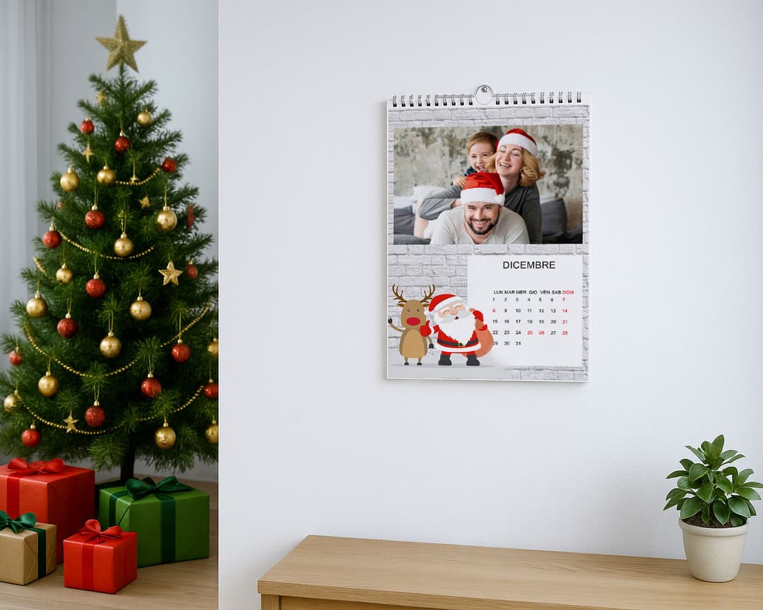 Calendario mensile A4 con grafica natalizia come regalo personalizzato